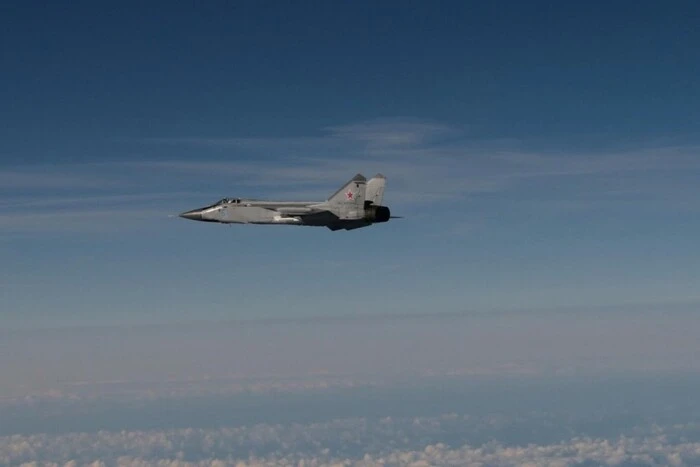 Швеція показала фото російських літаків, що порушили повітряний простір Естонії