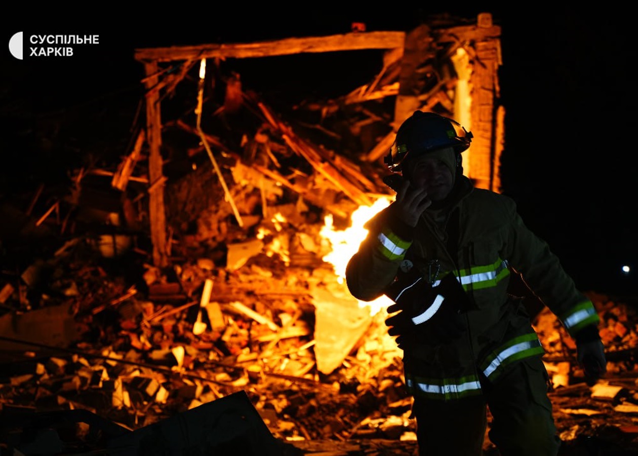 Руйнування і пожежі: у Харкові чотири влучання