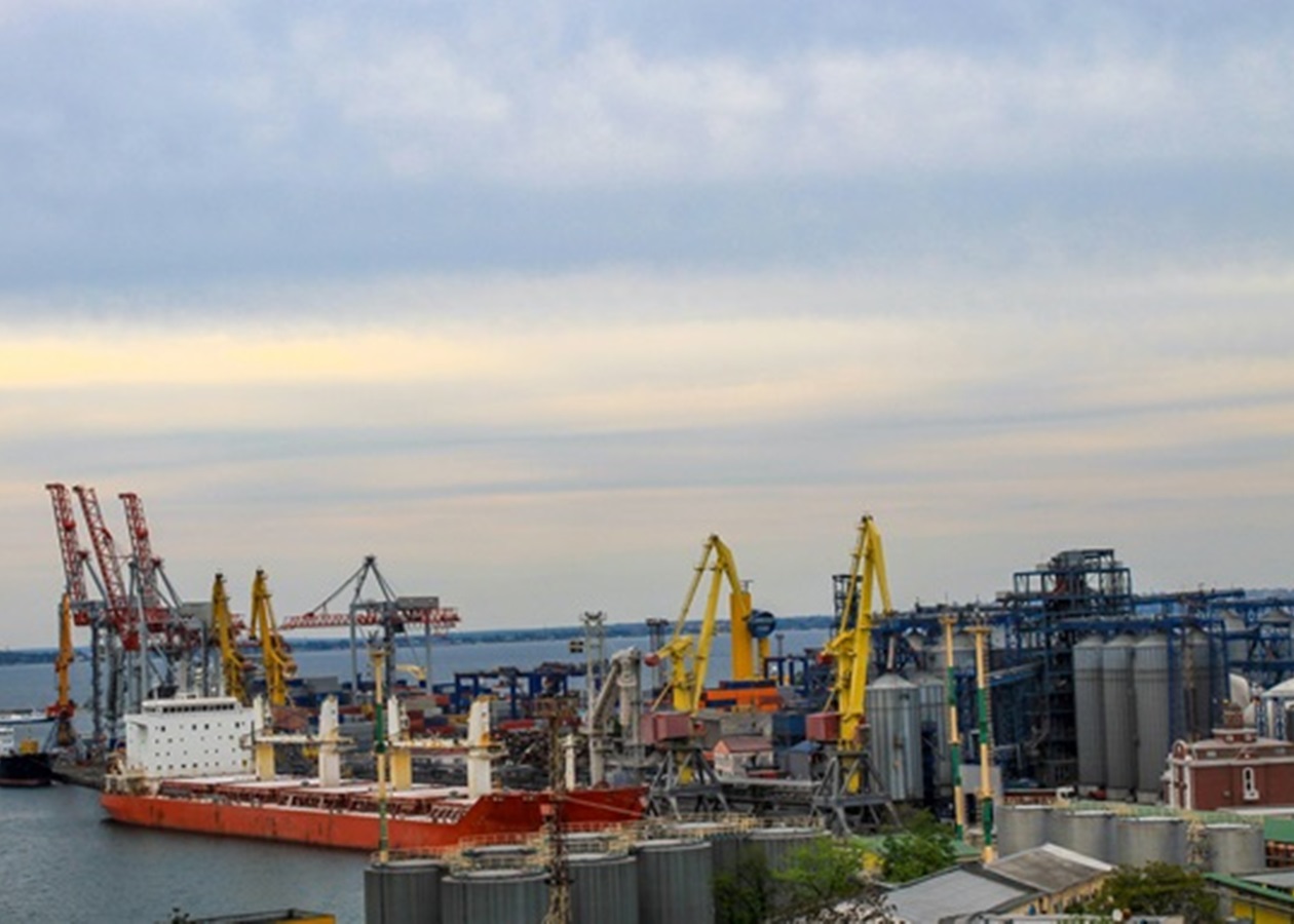 Українські порти встановили новий рекорд контейнерообігу