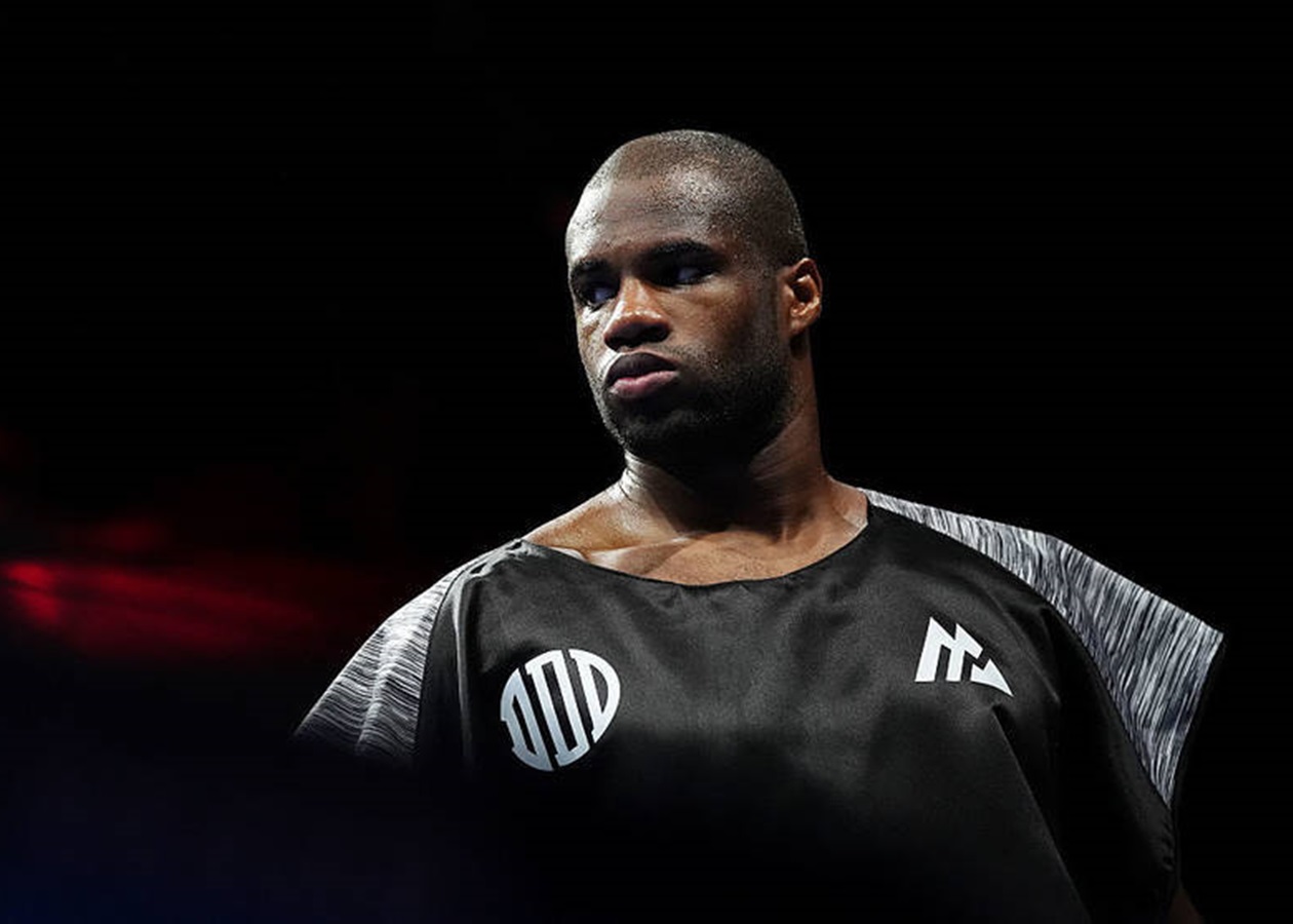 Дюбуа погодився провести вирішальний бій за право стати суперником Усика