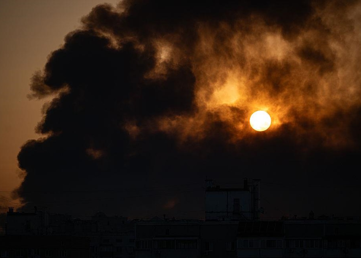 В Прилуках сильне задимлення після удару РФ