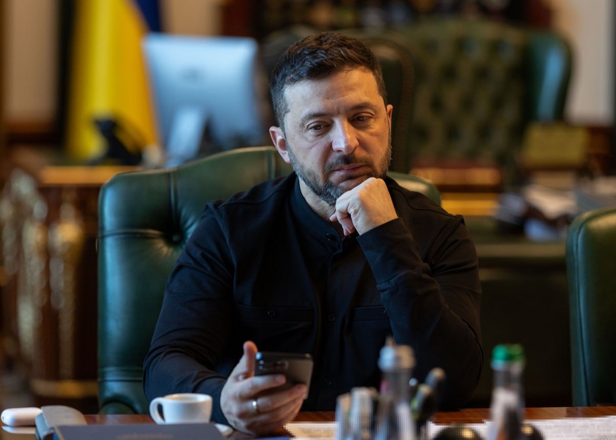 Зеленський обговорив із Макроном посилення ППО