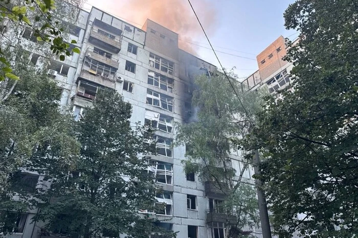 Атака на Дніпропетровщину: є жертва та поранені