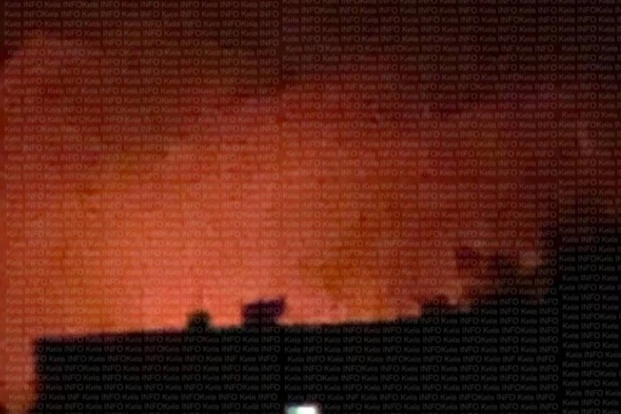 На Київщині після вибухів виникли пожежі