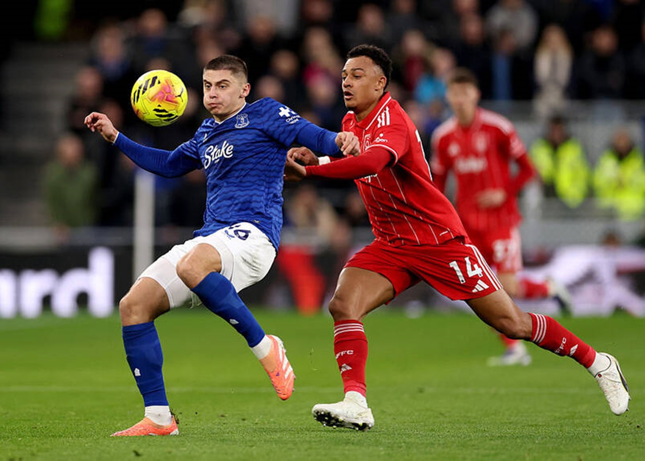 Віталій Миколенко відіграв весь матч за Евертон і отримав оцінки