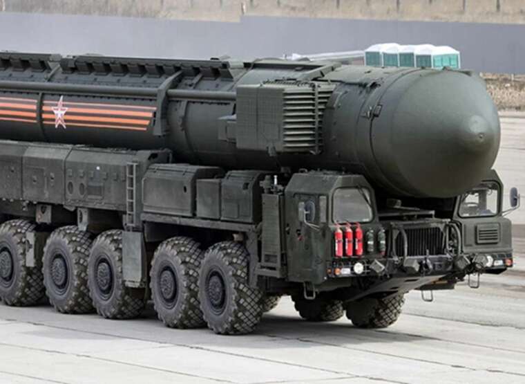 Міноборони РФ підтвердило удар ракетою "Орешник" по Україні у відповідь на "атаку" по резиденції Путіна