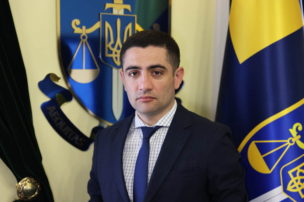 Фірма родича прокурора Харківщини «Фірма «Хазар» ЛТД» виграє суди в податкової: преференції для почесного консула Албанії Шахіна Омарова