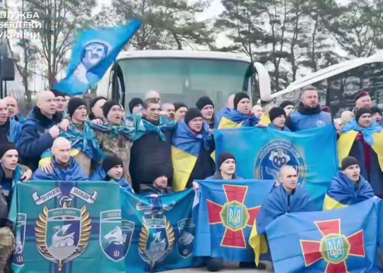 СБУ показала відео з обміну полоненими