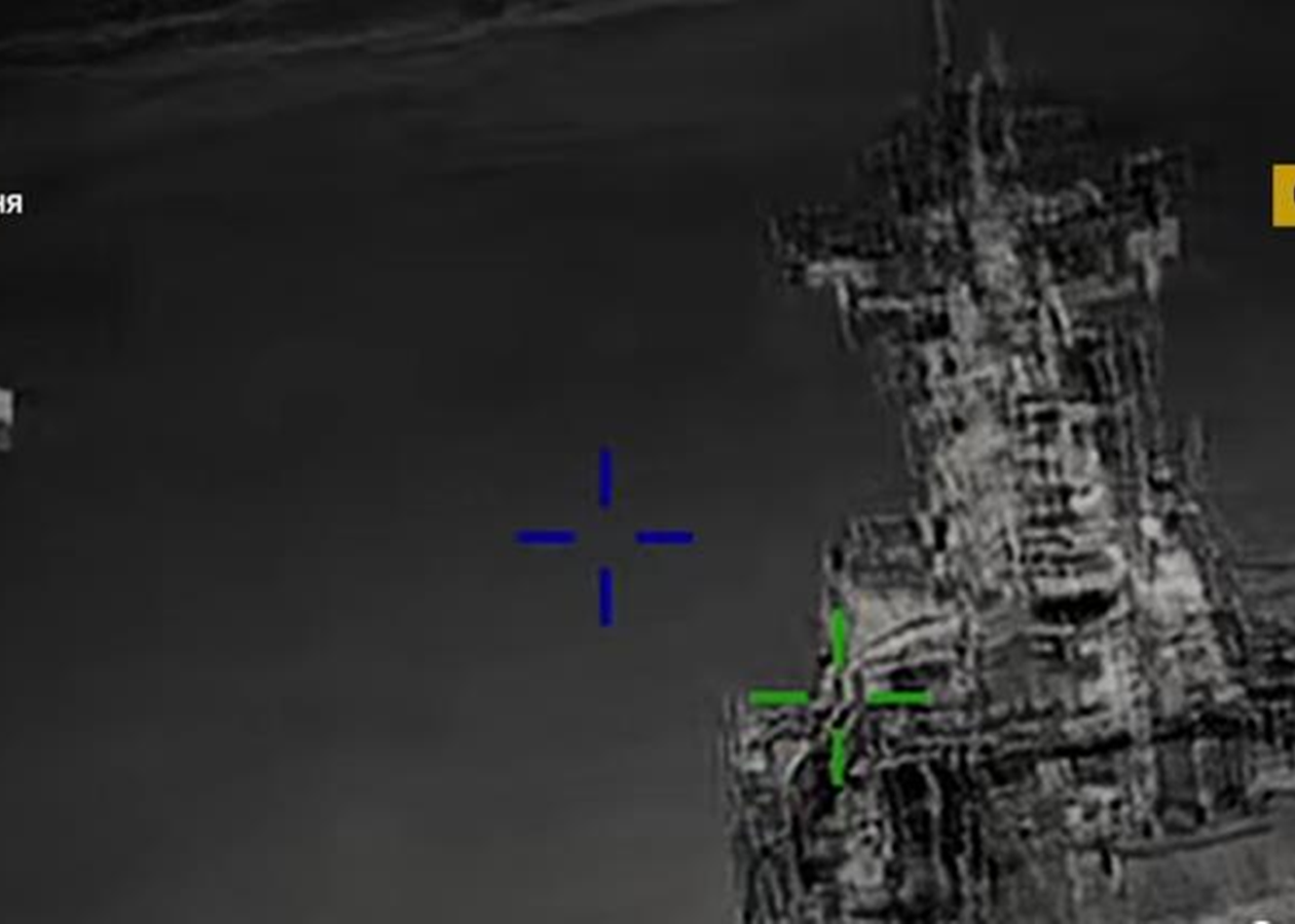 ГУР показало ураження кораблів РФ у Криму