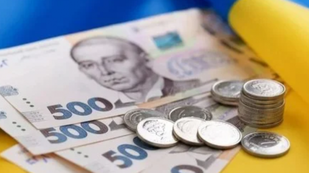 В Україні змінюють систему соцвиплат: Ось хто тепер отримає більше грошей