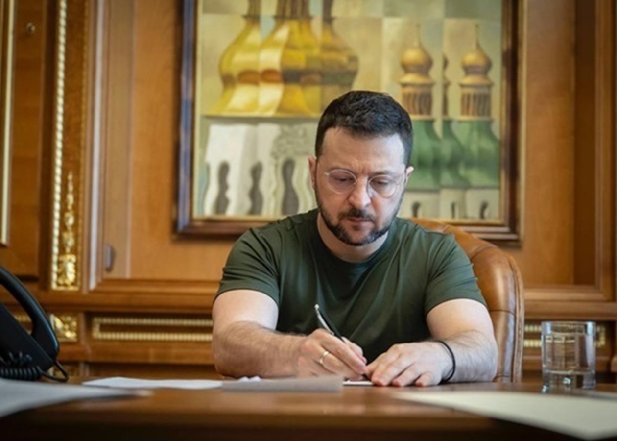 Зеленський підписав закон щодо росмови