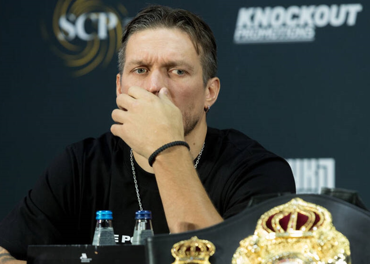 Росіянин став повноцінним чемпіоном WBA після рішення Усика