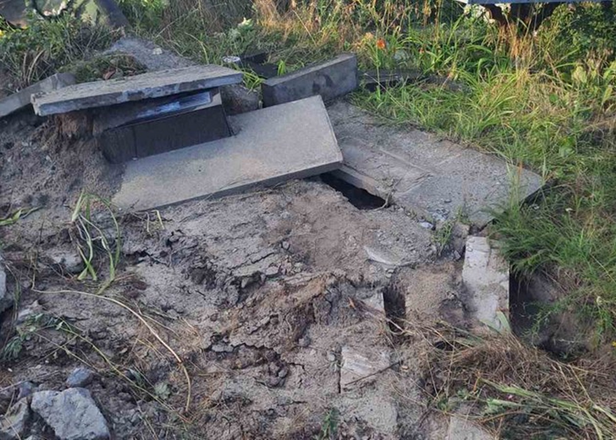 На Харківщині з кладовища викрали радянський танк