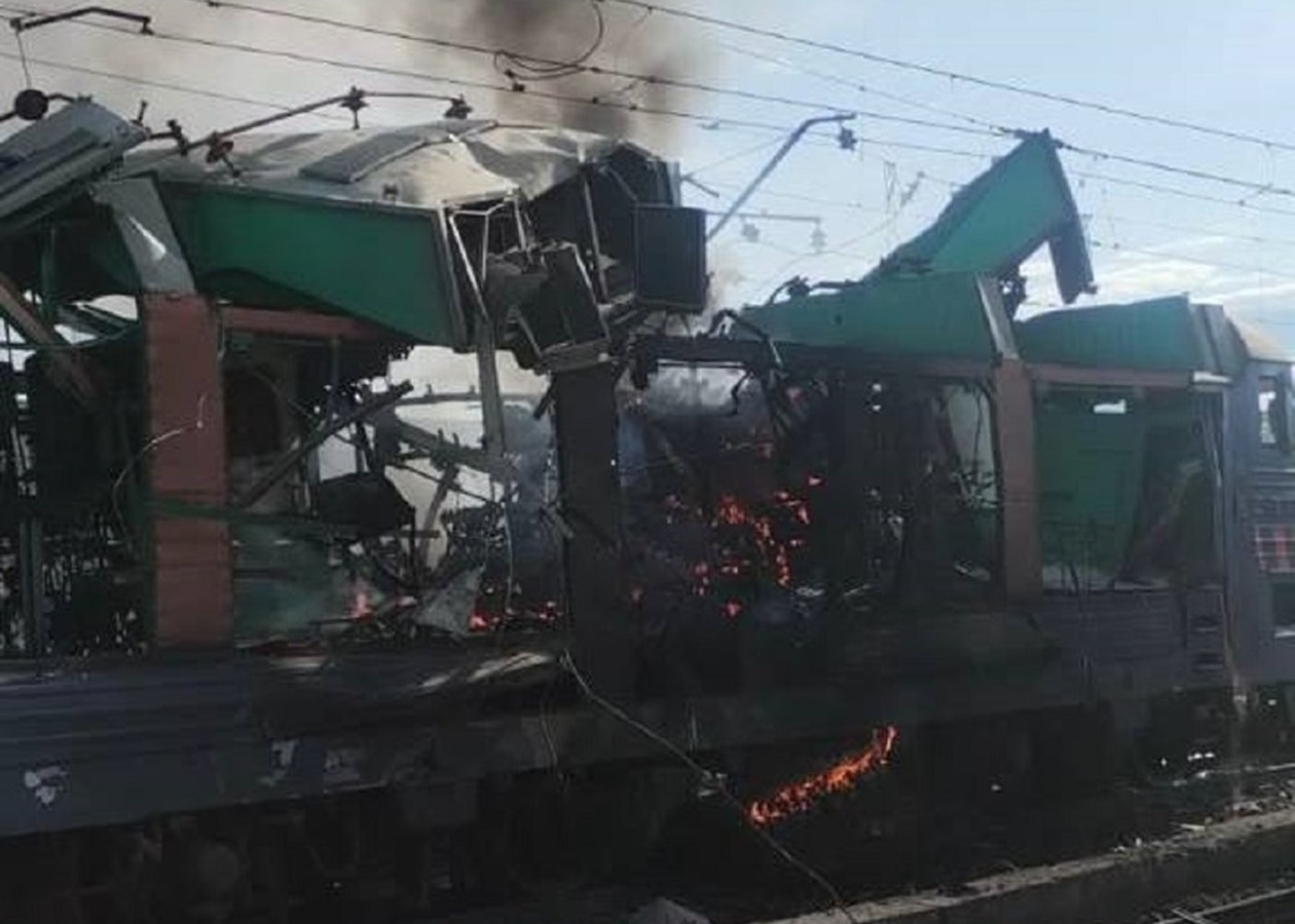 Дрон РФ влучив у пасажирський поїзд на Дніпропетровщині – УЗ