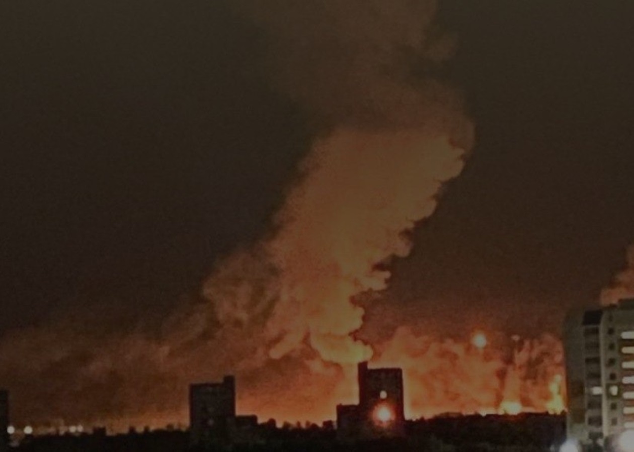 Генштаб підтвердив ураження Саратовського НПЗ