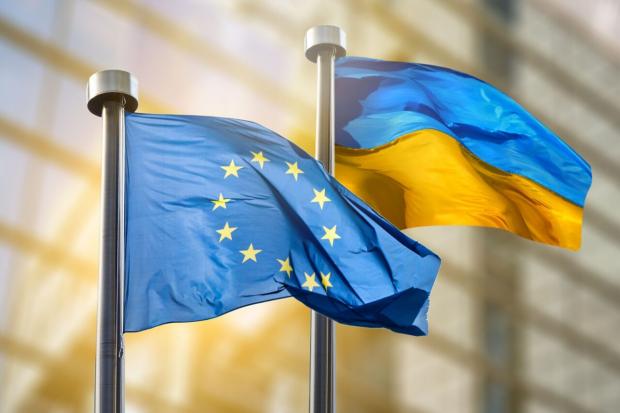 ЄС заявив, що "діри" в бюджеті України немає: Куди подівся дефіцит